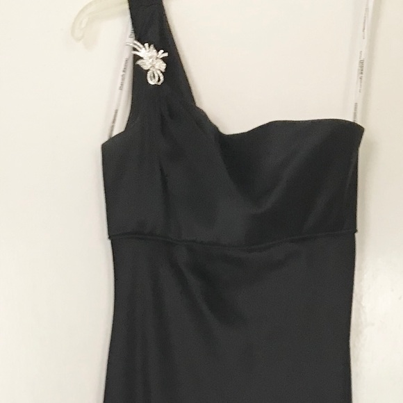 David’s Bridal Black Satin Gown size 4 - Picture 1 of 5